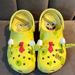 CROCS x SpongeBob Classic Clogs men’s size 9